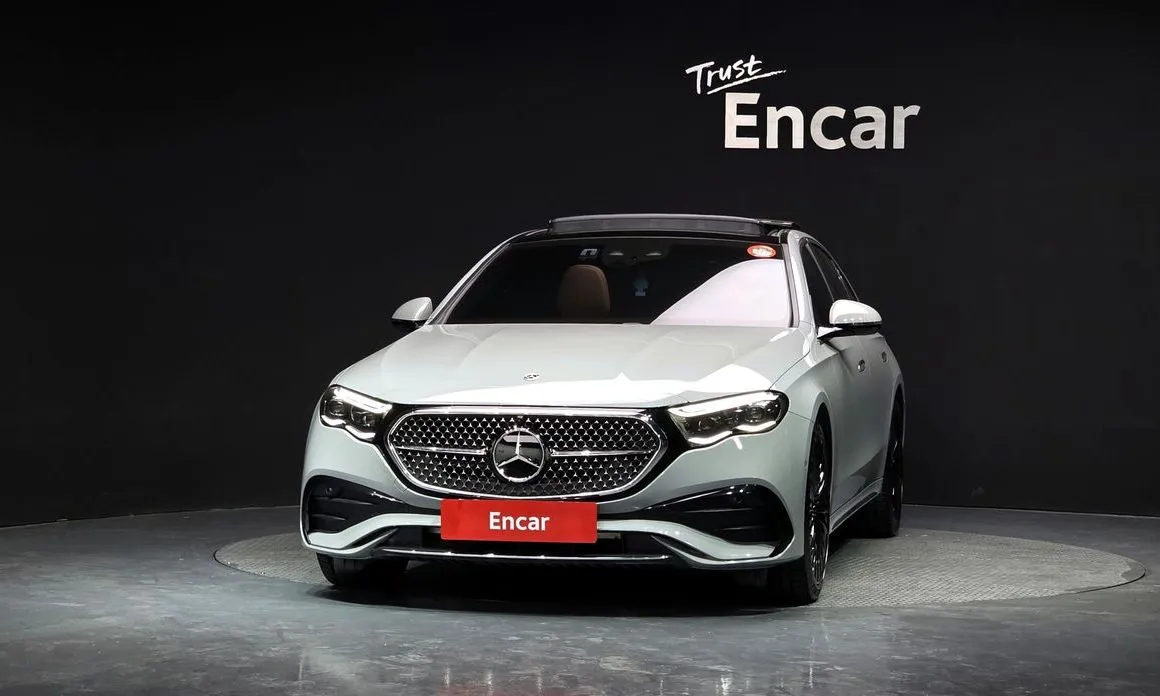 Mercedes-Benz E-Class 2024 из KR, фото 2