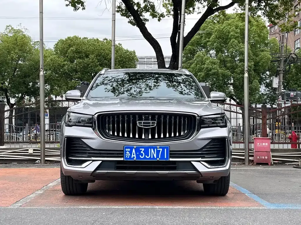 Geely Xingyue L — фото 10
