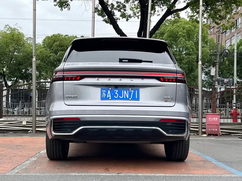 Geely Xingyue L — фото 7