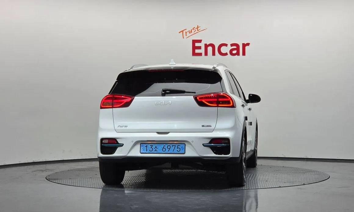 Kia Niro — фото 4