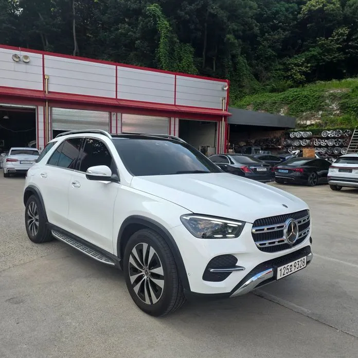 Mercedes-Benz GLE-Class — фото 4