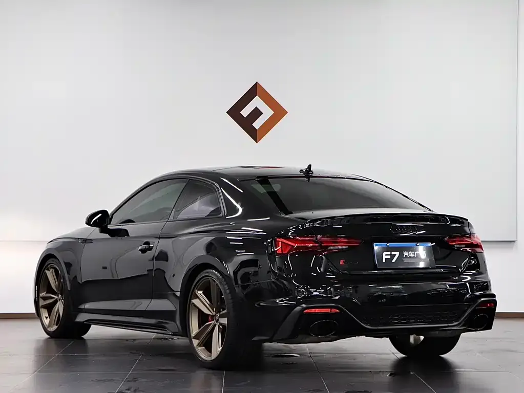 Audi RS 5 — фото 5