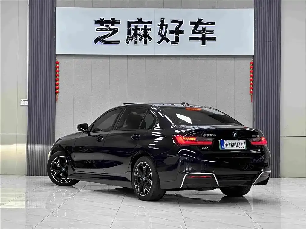 BMW i3 — фото 8