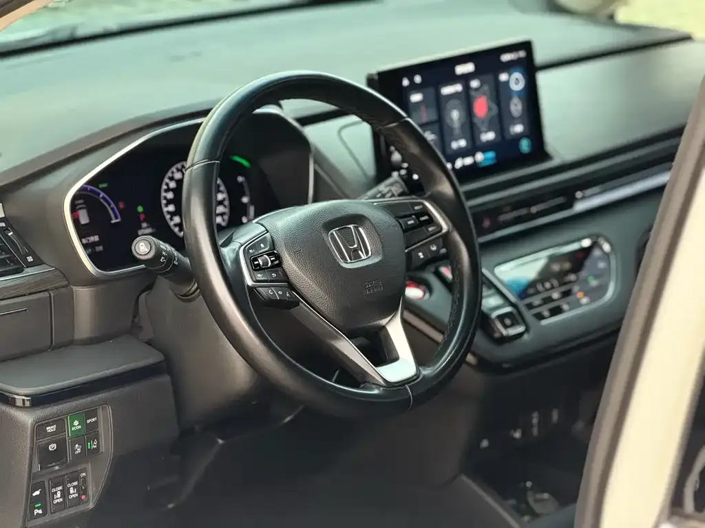 Honda Elysion 2023 из CN, фото 7