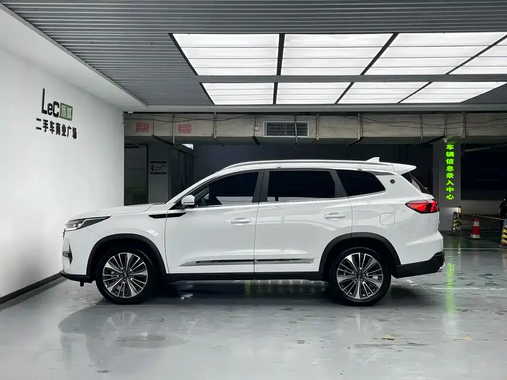Chery Tiggo 8 PRO — фото 7