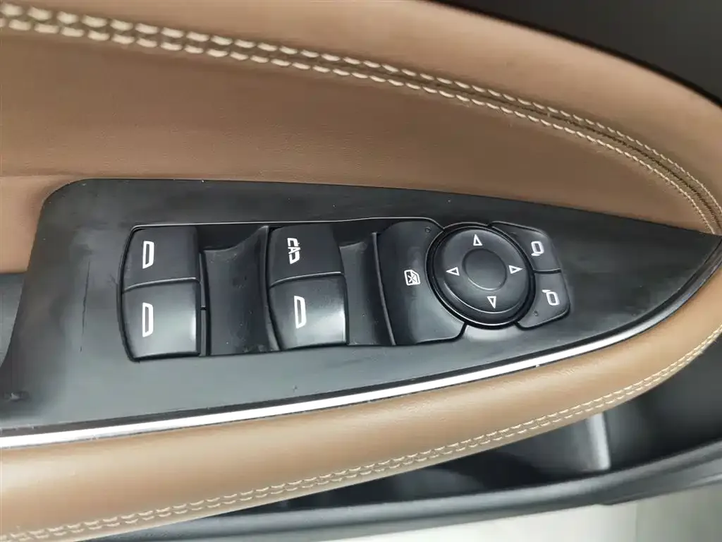 Buick Regal — фото 6