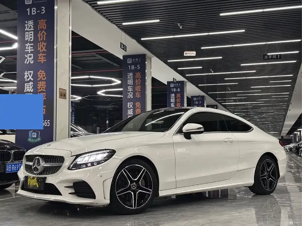 Mercedes-Benz C-Class (Import) — фото 1
