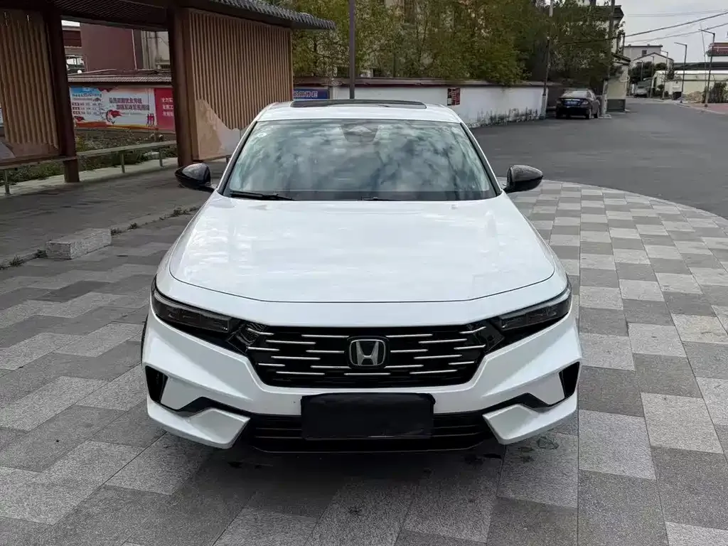 Honda Accord — фото 3