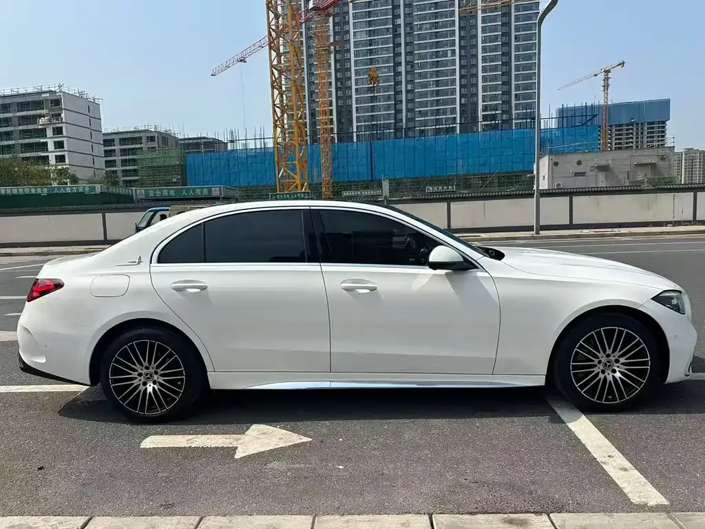 Mercedes-Benz C-Class — фото 10