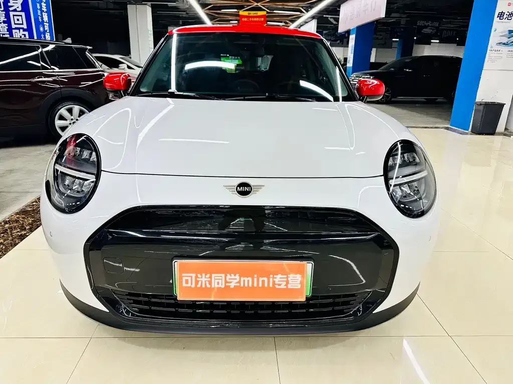 MINI Cooper EV — фото 10