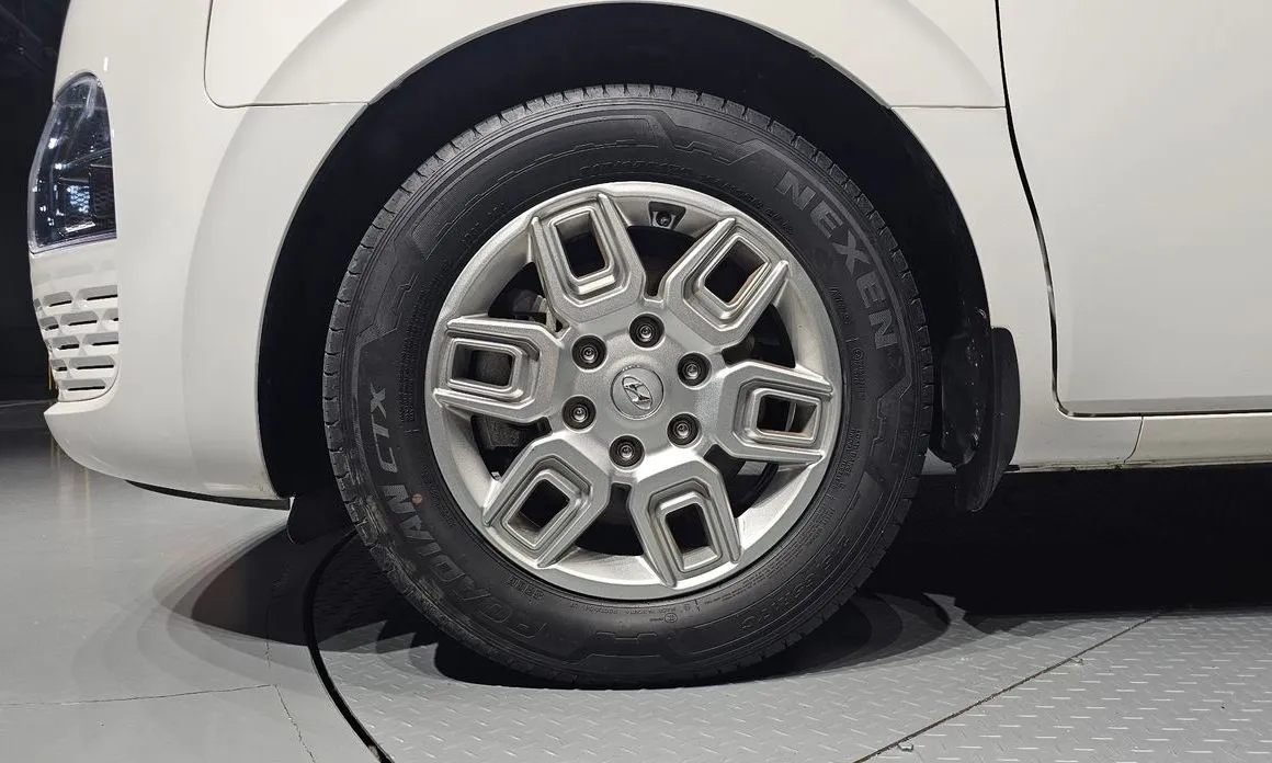 Hyundai Staria — фото 10