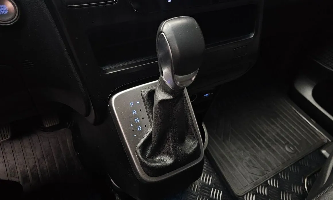 Hyundai Staria — фото 4