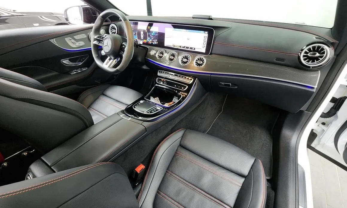 Mercedes-Benz E-Class 2023 из KR, фото 10