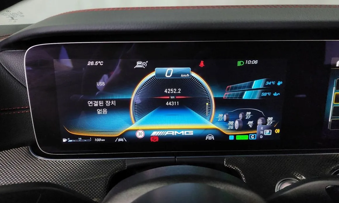Mercedes-Benz E-Class 2023 из KR, фото 6