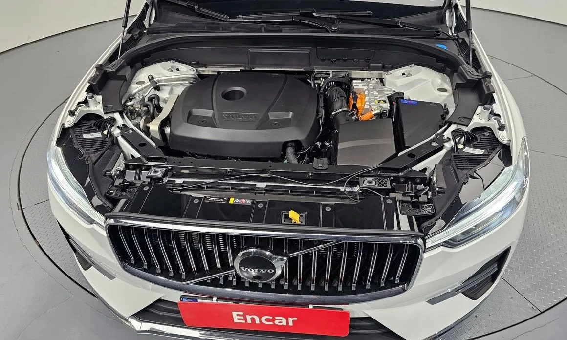 Volvo XC60 2024 из KR, фото 10