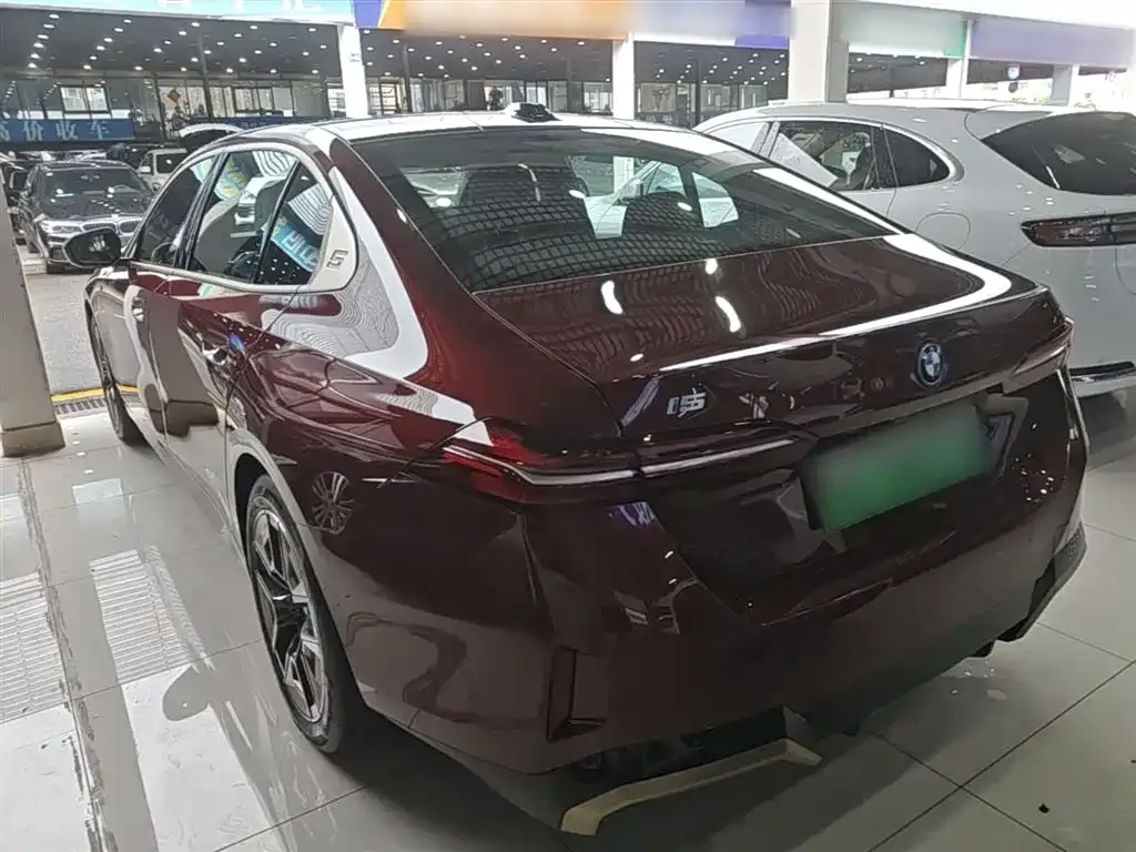 BMW i5 2024 из CN, фото 10