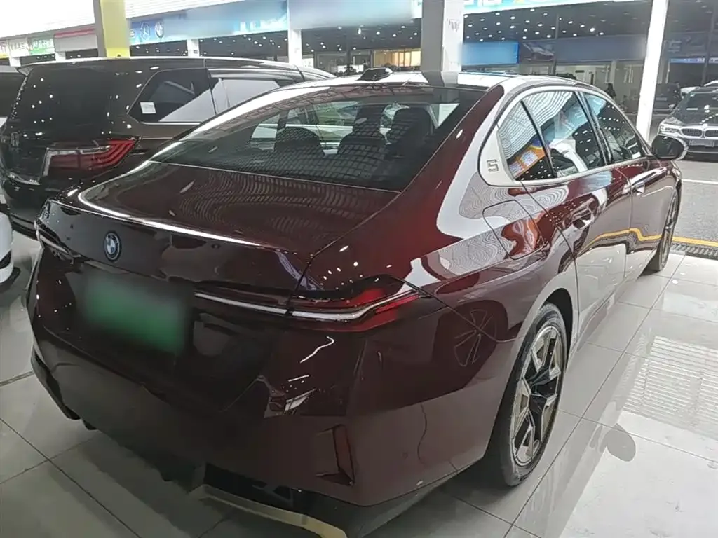 BMW i5 2024 из CN, фото 9