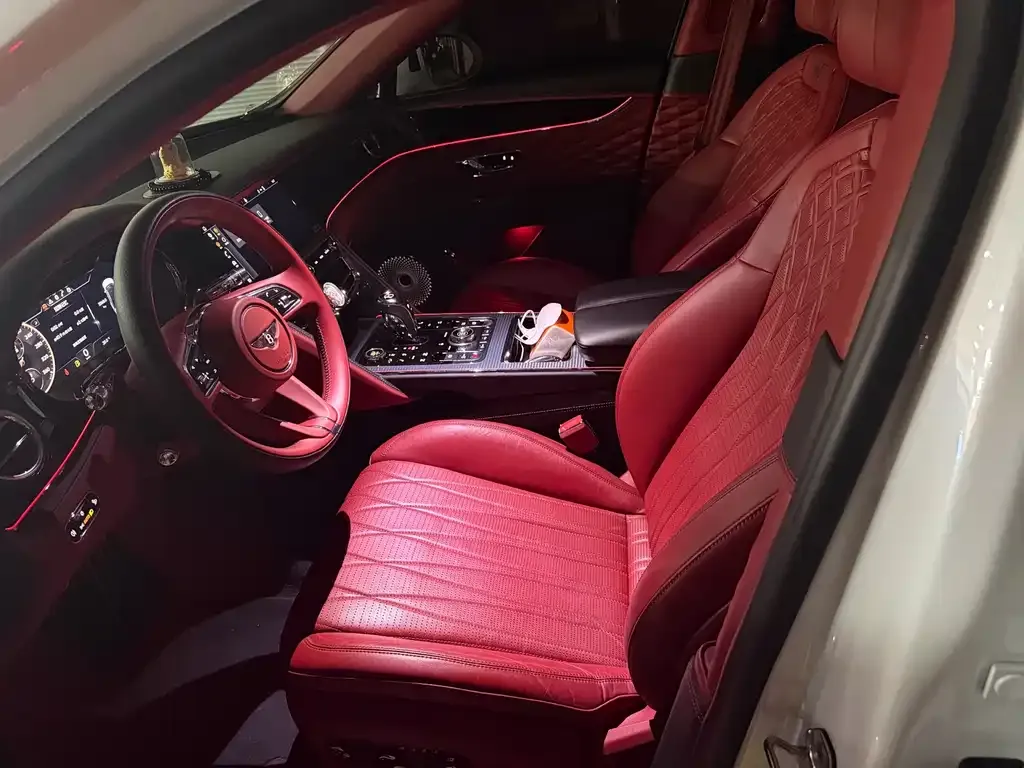 Bentley Flying Spur 2021 из CN, фото 5