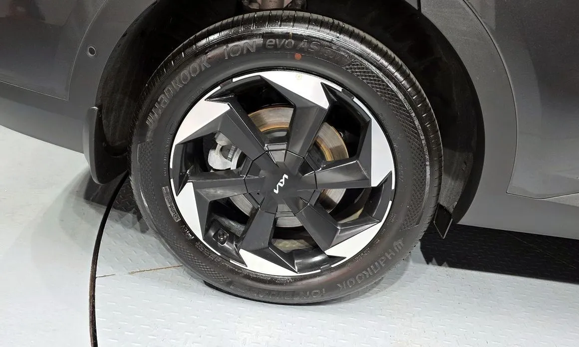 Kia Sorento 2026 из KR, фото 6
