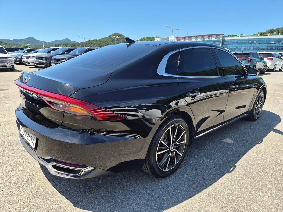 Hyundai Grandeur 2023 из KR, фото 5