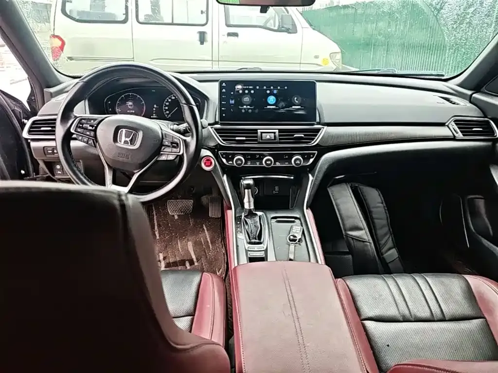 Honda Inspire 2023 из CN, фото 5