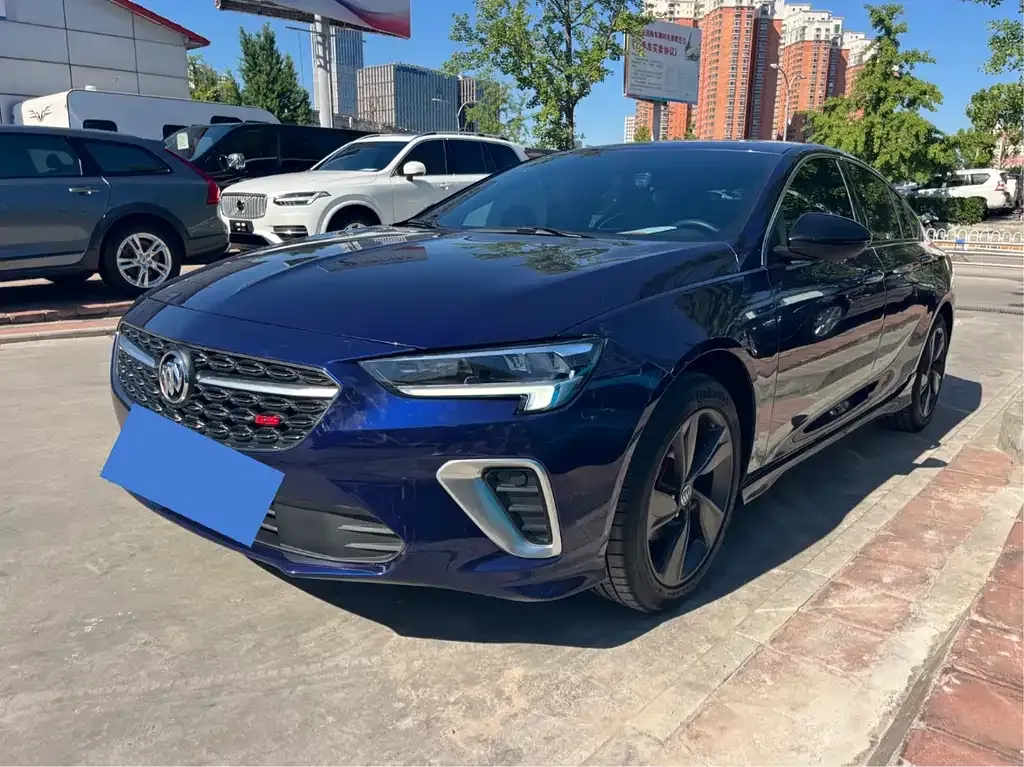 Buick Regal — фото 1