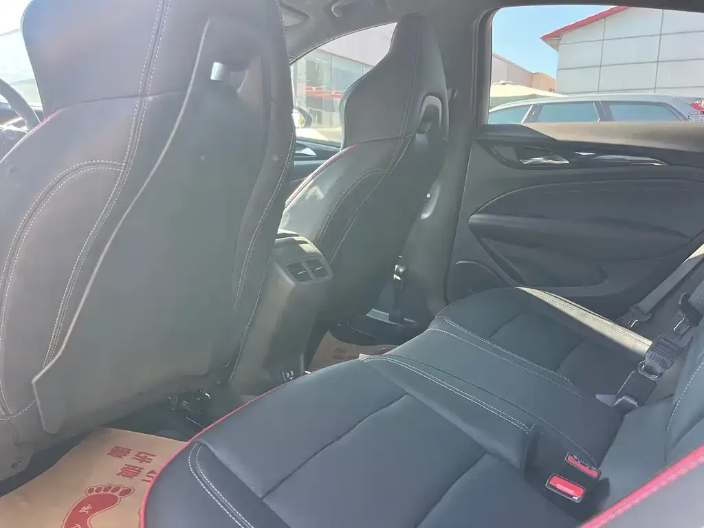 Buick Regal — фото 6