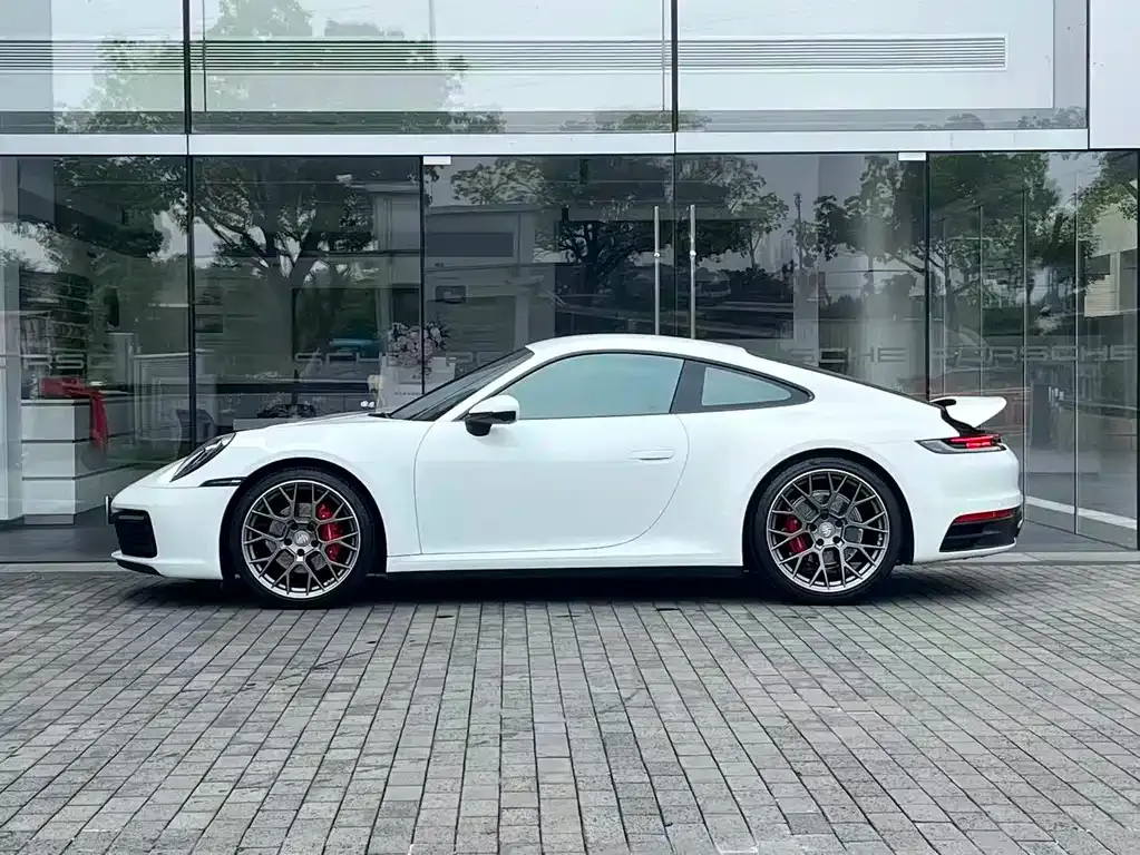 Porsche 911 — фото 10