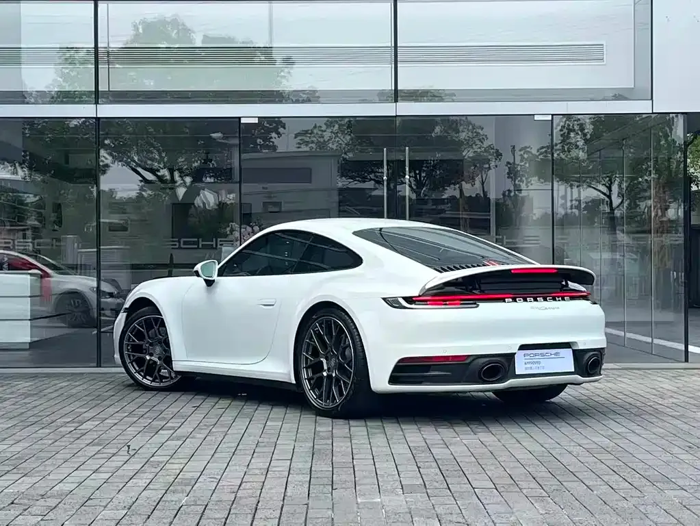 Porsche 911 — фото 6