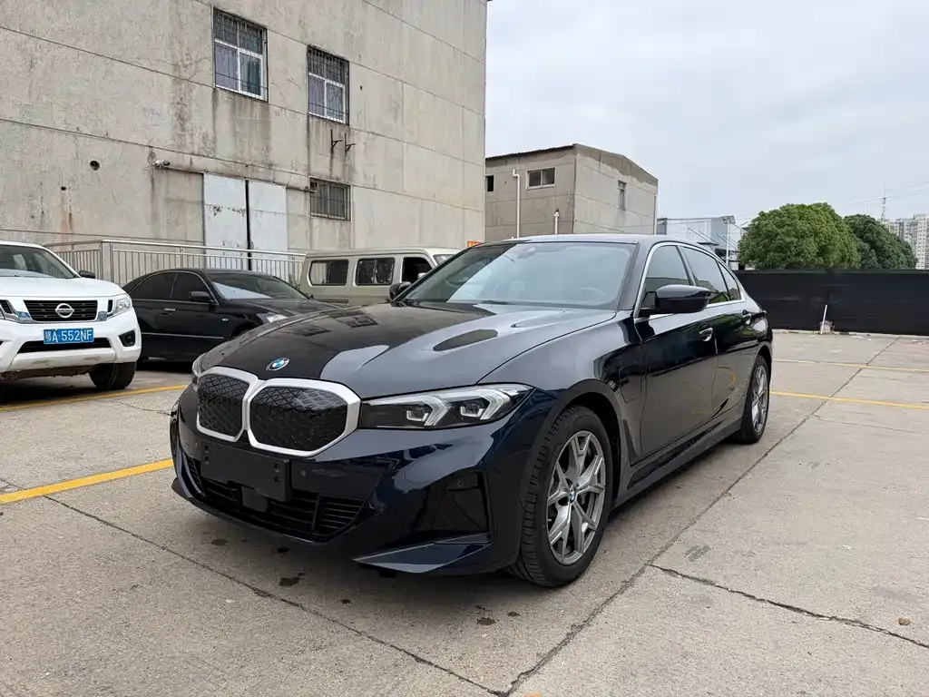 BMW i3 — фото 1