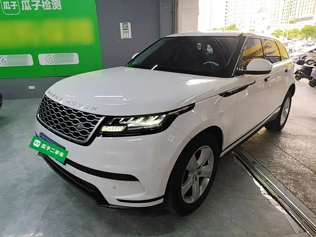 Land Rover Velar — фото 10