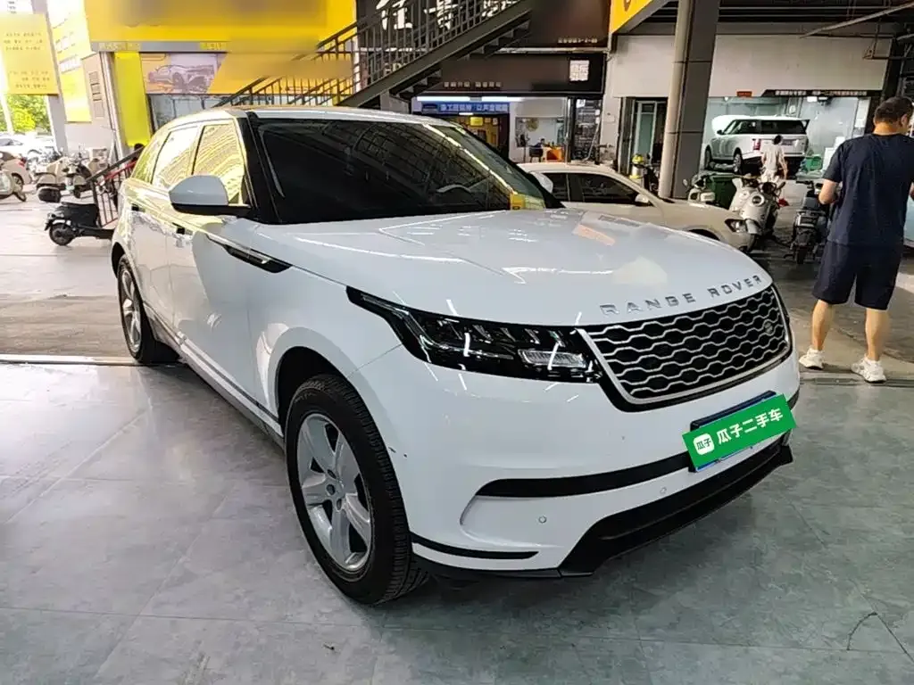 Land Rover Velar — фото 8