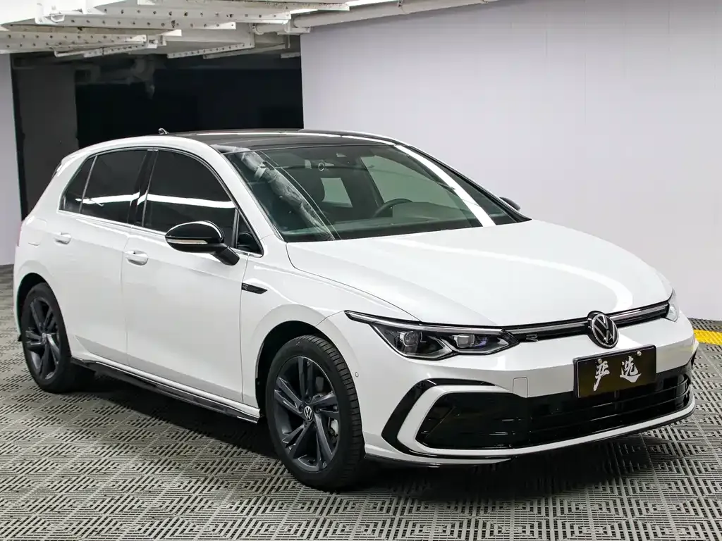 Volkswagen Golf 2021 из CN, фото 3