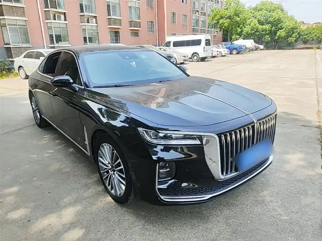 Hongqi H9 — фото 8