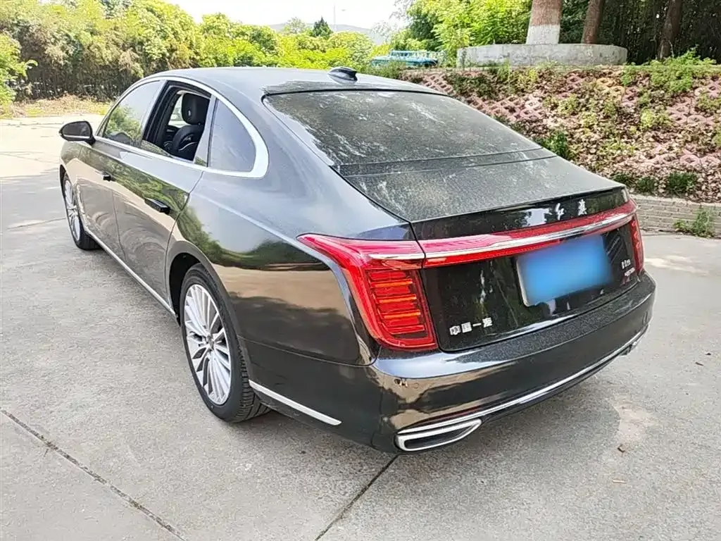 Hongqi H9 — фото 7