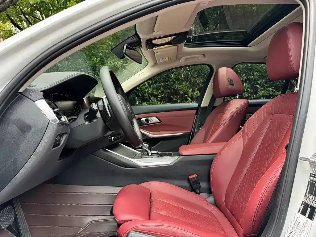 BMW 3 Series 2022 из CN, фото 5