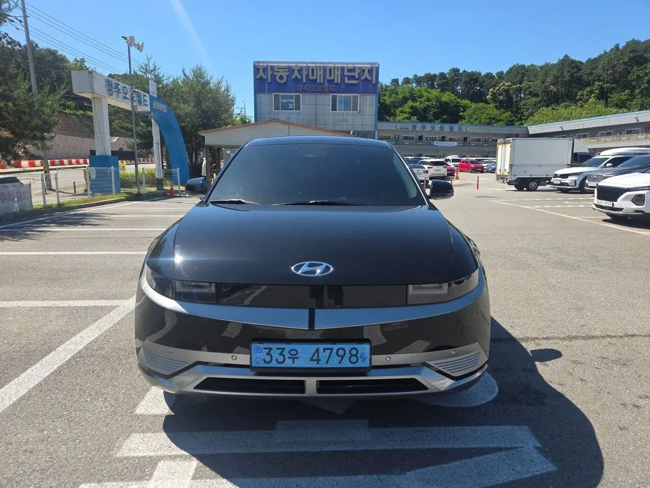 Hyundai Ioniq5 — фото 1