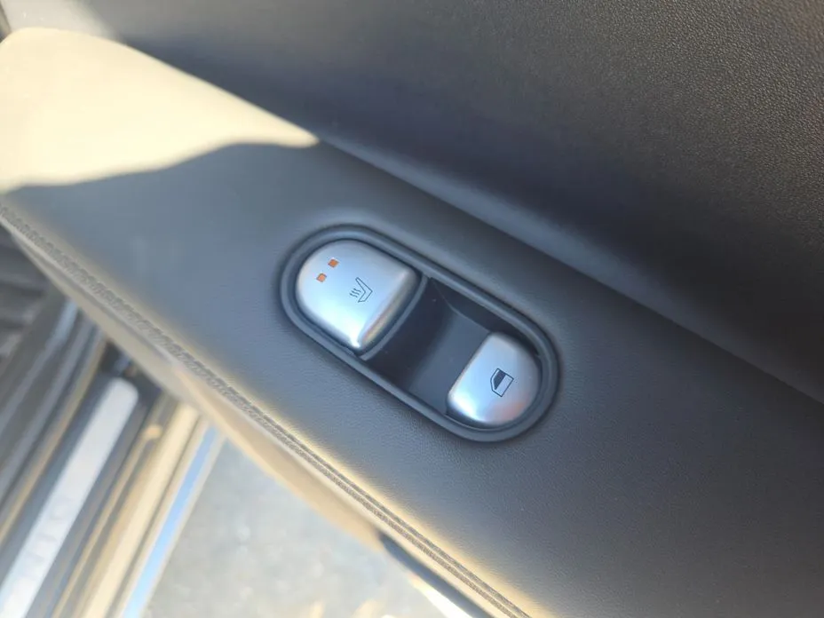 Hyundai Ioniq5 — фото 4