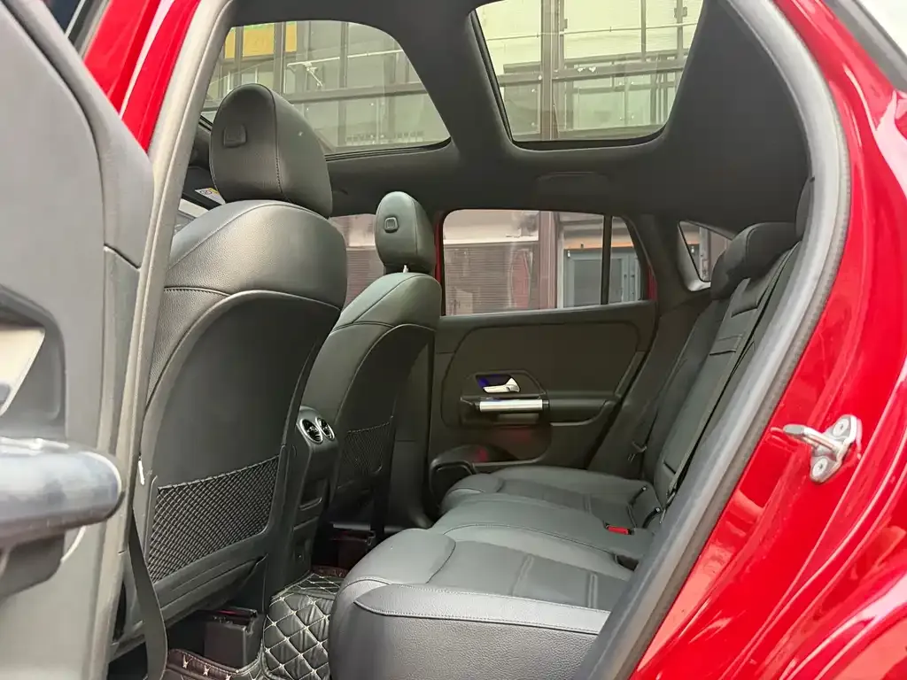 Mercedes-Benz GLA — фото 3