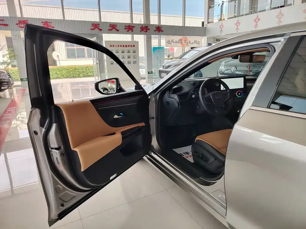 Lexus ES 2023 из CN, фото 5