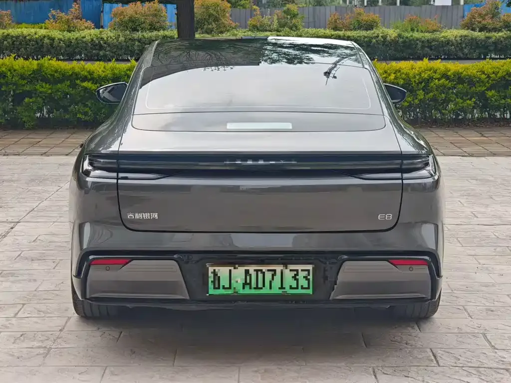 Geely Galaxy E8 2025 из CN, фото 6