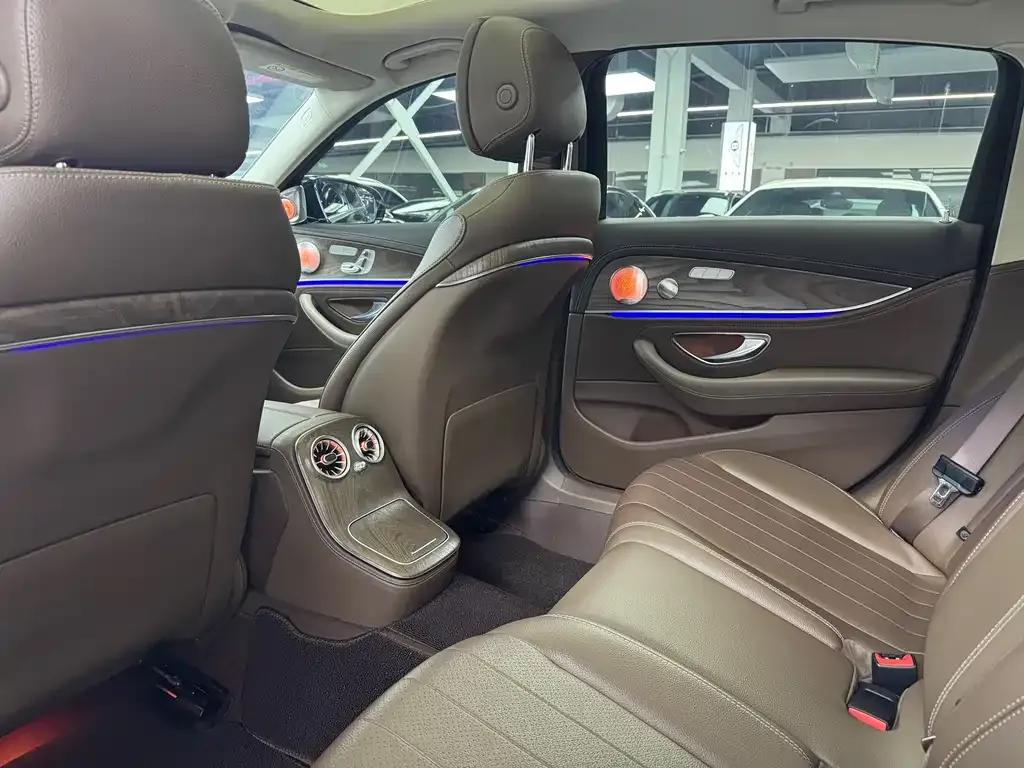 Mercedes-Benz E-Class 2022 из CN, фото 9
