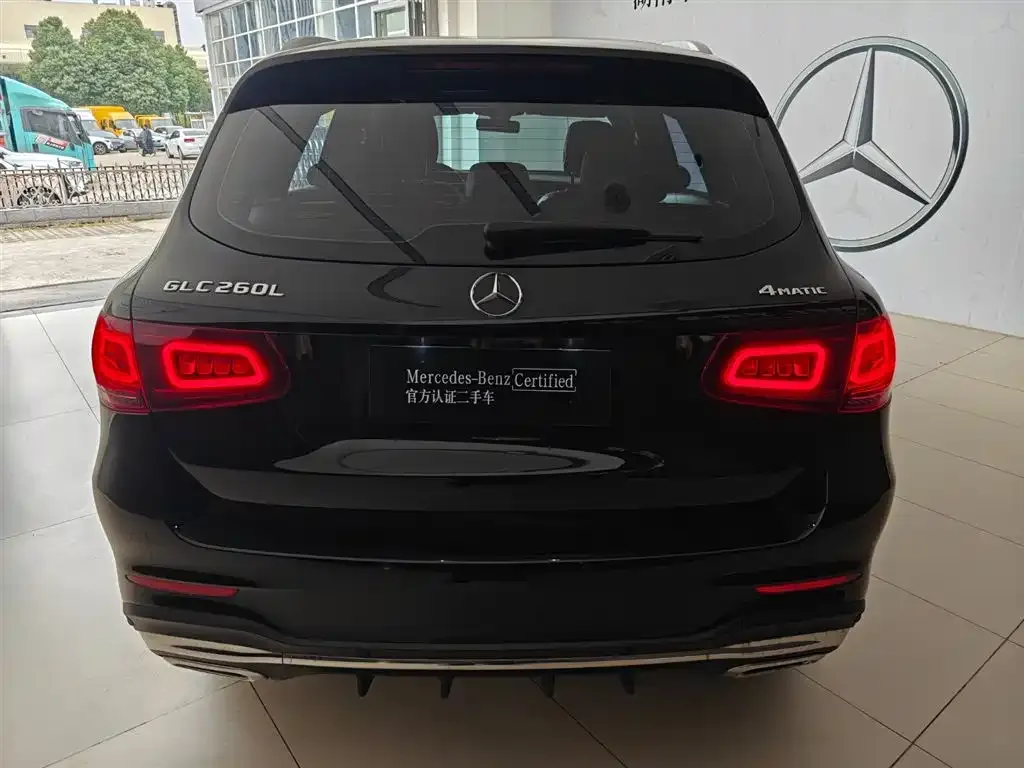 Mercedes-Benz GLC — фото 1