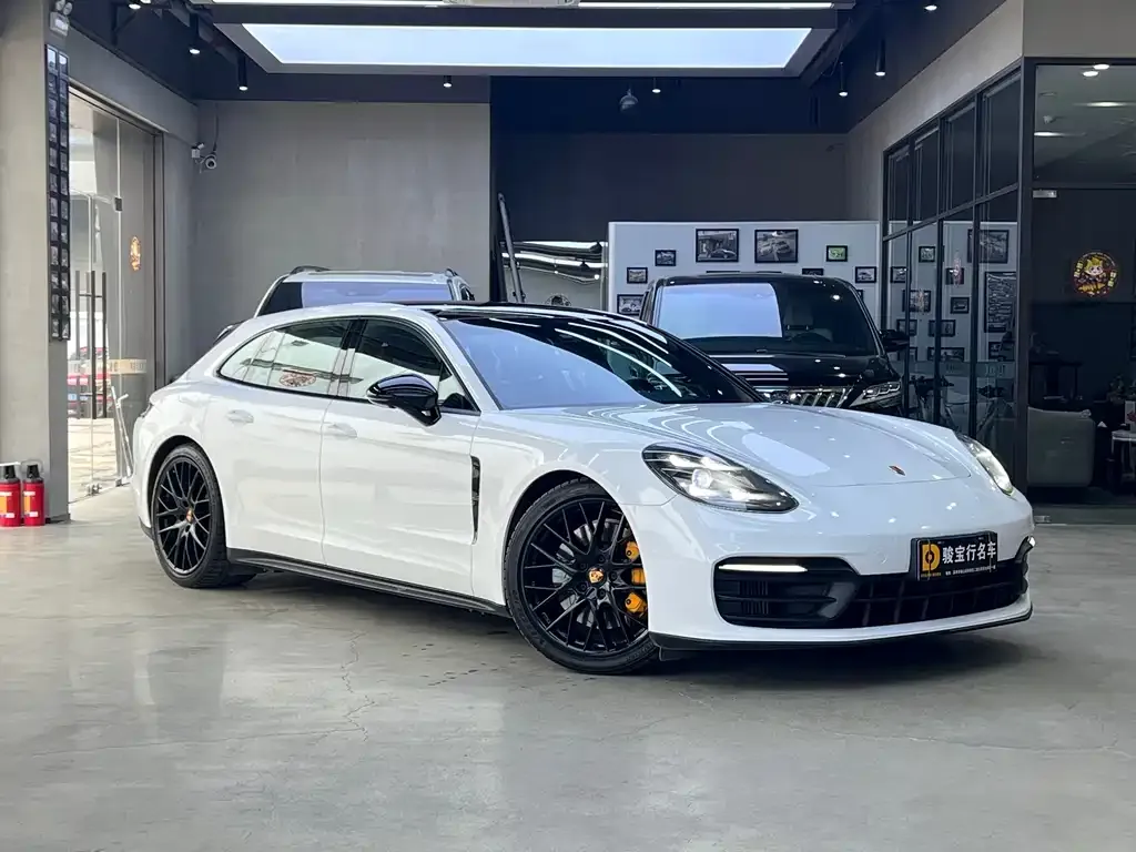 Porsche Panamera — фото 4