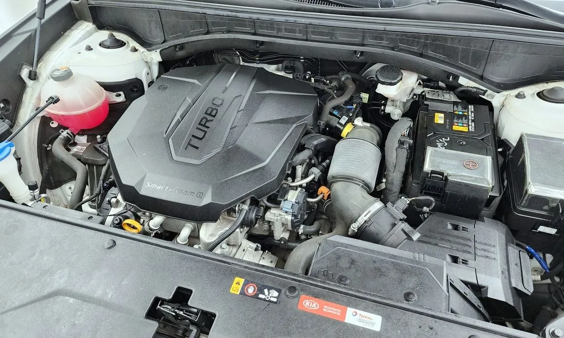 Kia Sorento — фото 9