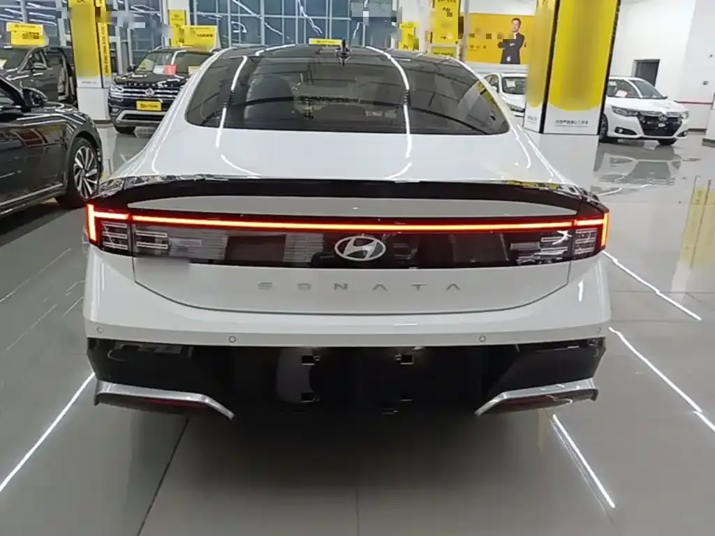 Hyundai Sonata 2025 из CN, фото 2