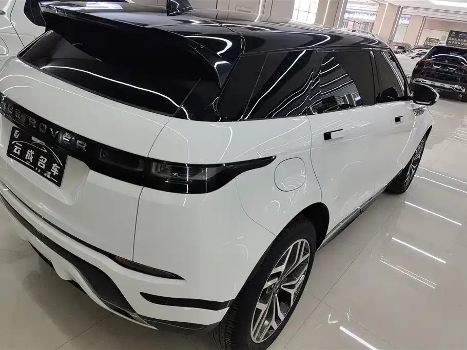 Land Rover Evoque — фото 8