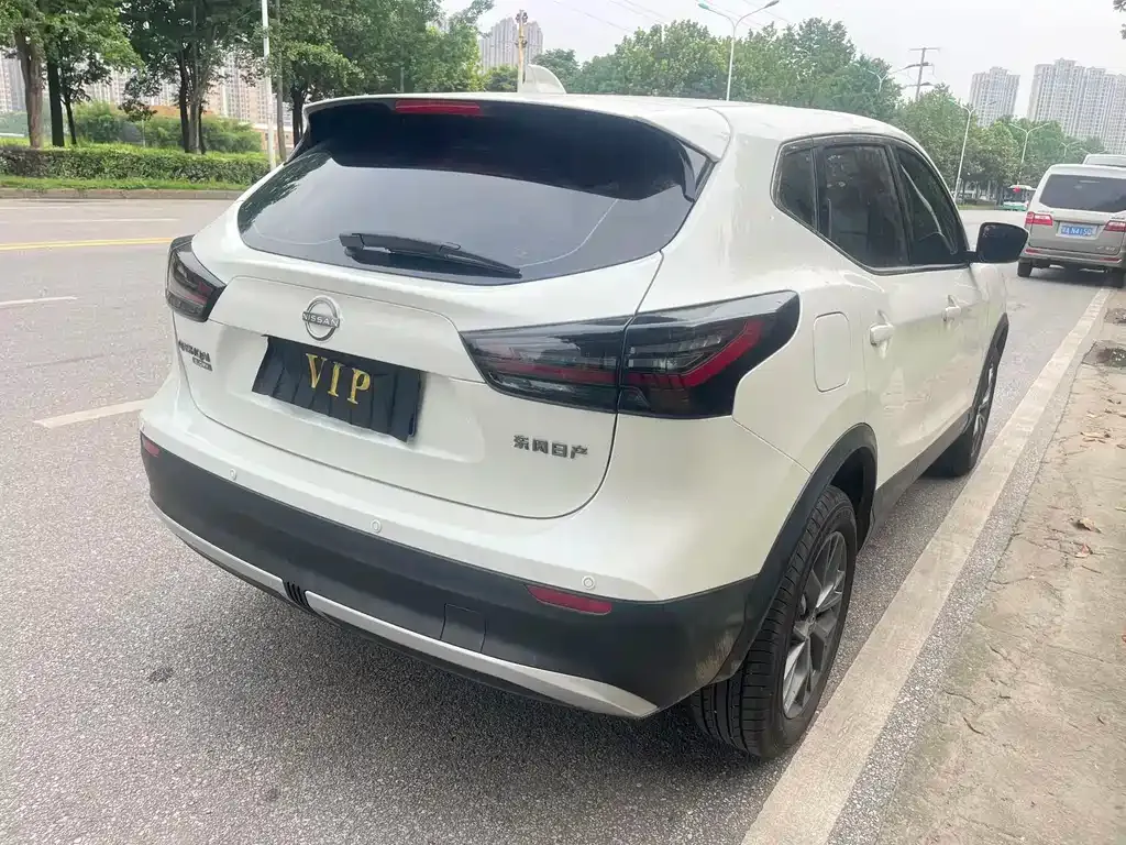 Nissan Qashqai — фото 3