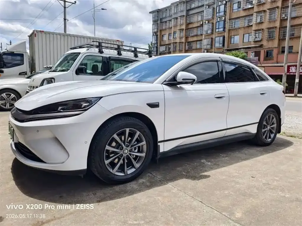 BYD Qin L — фото 1