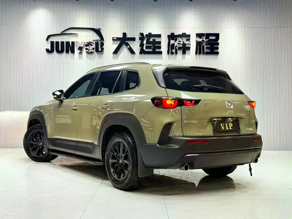 Mazda CX-50 2023 из CN, фото 8